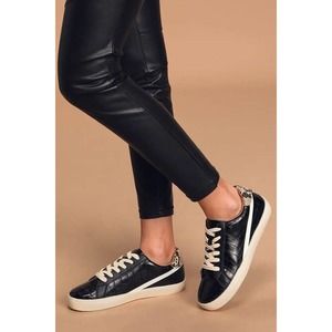 WHITE RAVEN Sneakers